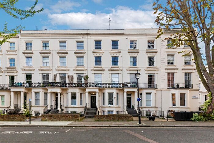 1 Bedroom Flat For Sale In Belgrave Gardens, London, NW8