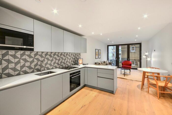 1 Bedroom Flat To Rent In Golden Lane, London, EC1Y