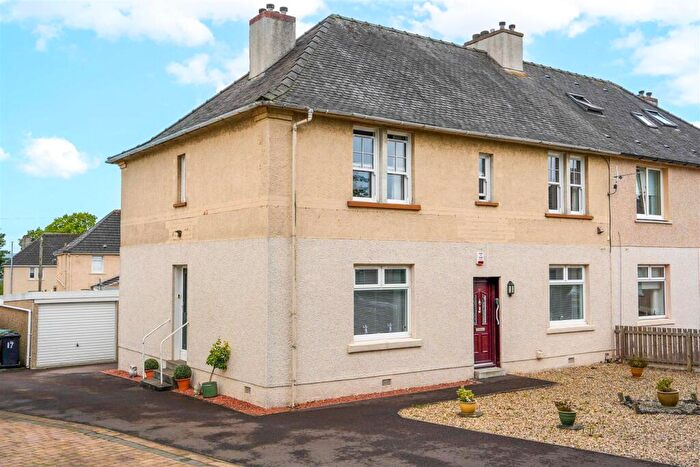 2 Bedroom Flat For Sale In Broomside Crescent, Motherwell, ML1