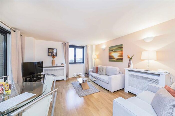 1 Bedroom Flat To Rent In Cromwell Road, South Kensington, SW7