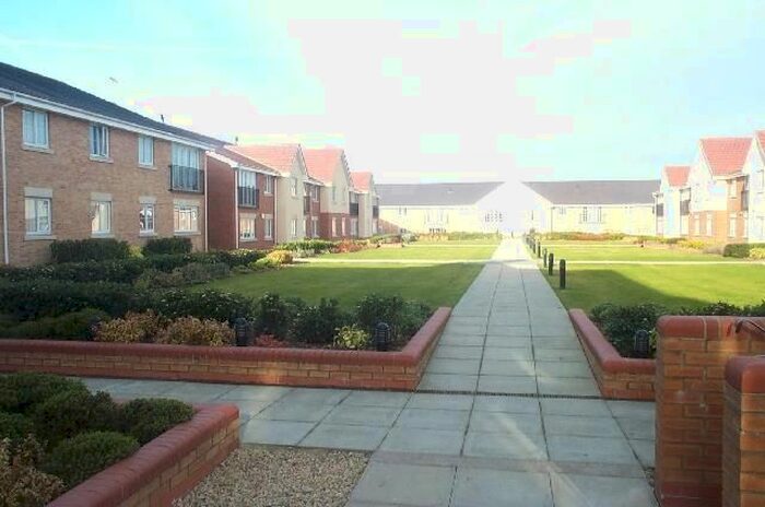 2 Bedroom Flat To Rent In Coleridge Way, Borehamwood WD6