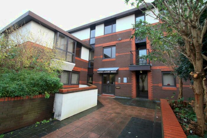1 Bedroom Flat To Rent In Gordon Place, Southend-On-Sea, SS1