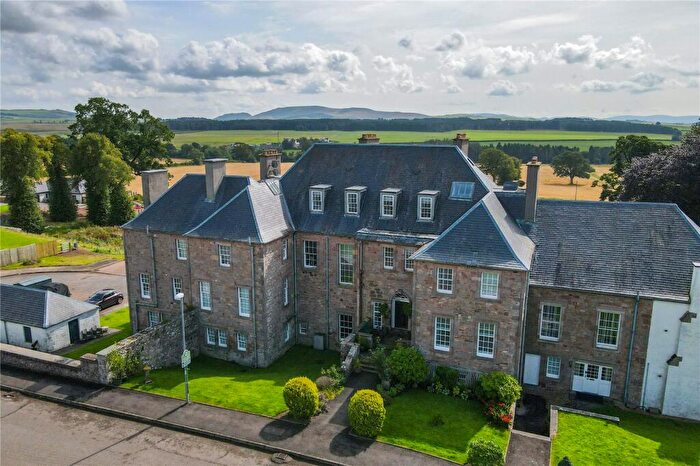 3 Bedroom Flat For Sale In Bertram Avenue, Carnwath, Lanark, South Lanarkshire, ML11