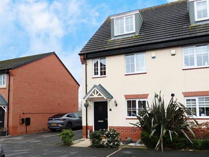 3 Bedroom Semi Detached House For Sale In Chapel Drive, Huyton, Liverpool, L36