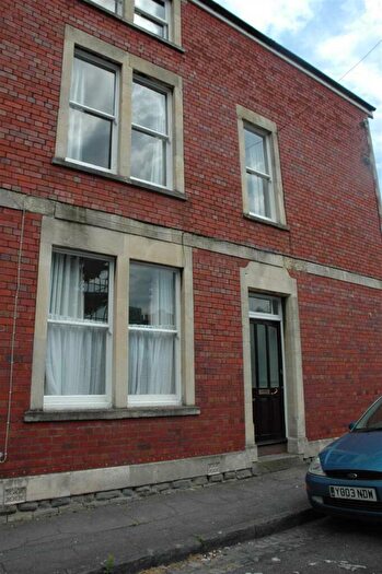 7 Bedroom Terraced House To Rent In Highbury Villas, BS2