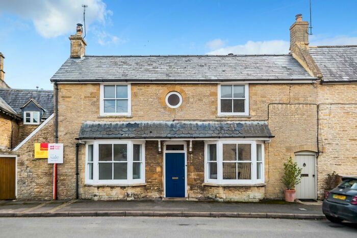 3 Bedroom Semi-Detached House To Rent In Chadlington, Oxfordshire, OX7