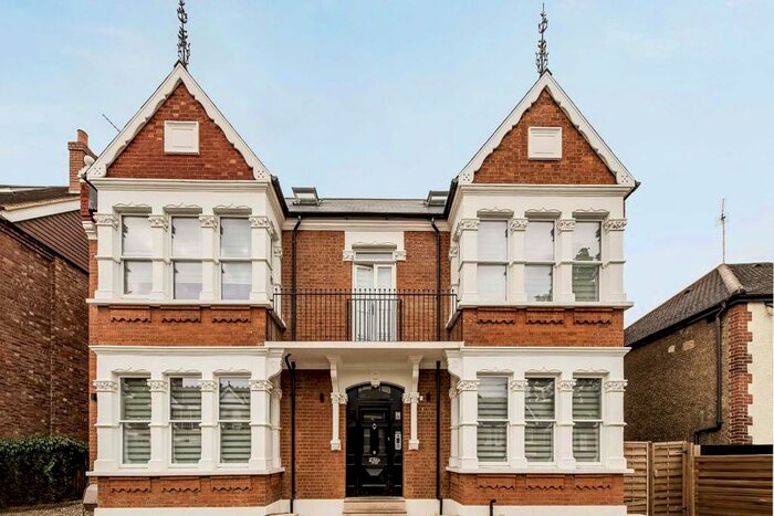 2 Bedroom Flat To Rent In Woodfield Road, London, W5