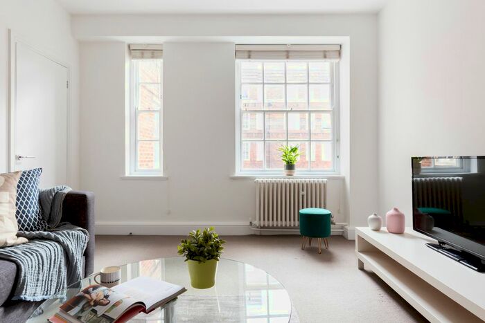 1 Bedroom Flat To Rent In Dolphin Square, London, SW1V