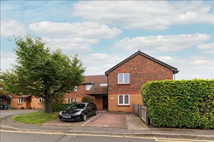 1 Bedroom Flat To Rent In North Road, Wimbledon, SW19