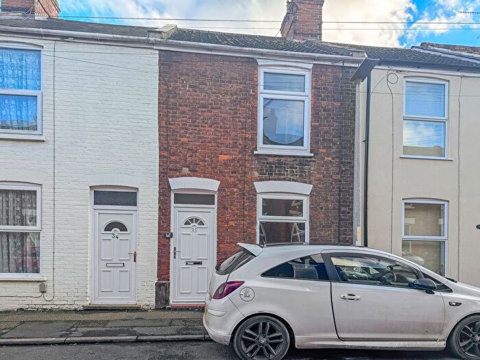 2 Bedroom Terraced House For Sale In Birchwood Street, King's Lynn, PE30