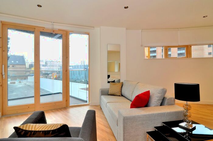 1 Bedroom Flat To Rent In Wapping Lane, Binnacle House, Wapping, E1W