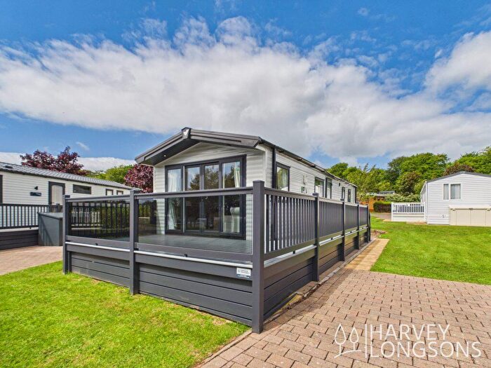 2 Bedroom Park Home For Sale In Plas Coch Country And Leisure Retreat, LL61