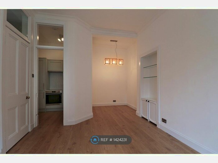1 Bedroom Flat To Rent In Springvalley Terrace, Edinburgh, EH10
