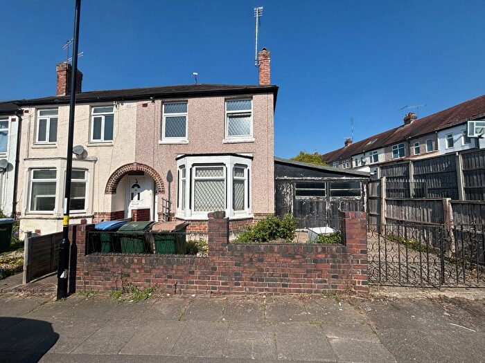 3 Bedroom End Of Terrace House To Rent In Lavender Avenue, Coventry, CV6
