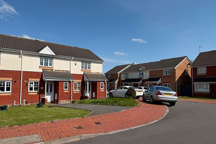 2 Bedroom End Terrace House For Sale In Clos Avro, Pengam Green, CF24