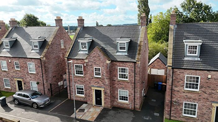 6 Bedroom Detached House For Sale In Turnberry Drive, Stoke-On-Trent, ST4