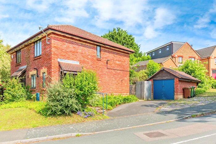 2 Bedroom Semi-Detached House For Sale In Balmoral Close, Wellingborough, NN8