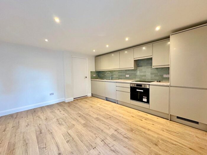 1 Bedroom Flat To Rent In Archway Road, Highgate, N6