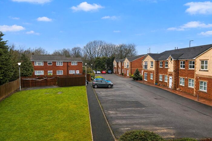 2 Bedroom Flat For Sale In Bradford Road, East Bierley, Bradford, West Yorkshire, BD4
