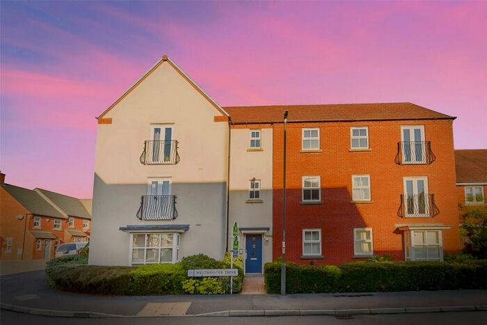 2 Bedroom Flat To Rent In Westminster Drive, Church Gresley, Swadlincote, Derbyshire, DE11