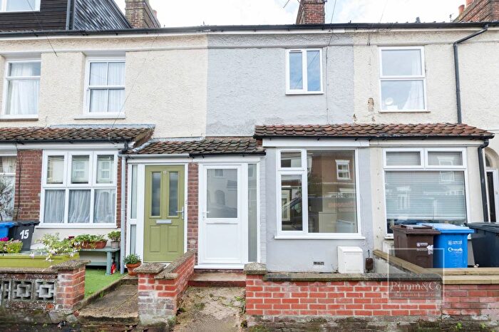 2 Bedroom Terraced House For Sale In Vincent Road, Norwich, NR1