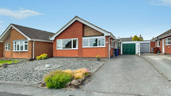 4 Bedroom Detached Bungalow For Sale In Hermitage Walk, Ilkeston, DE7