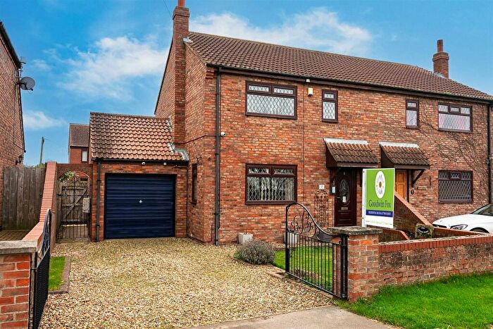 3 Bedroom Semi-Detached House For Sale In Haven Road, Patrington, HU12