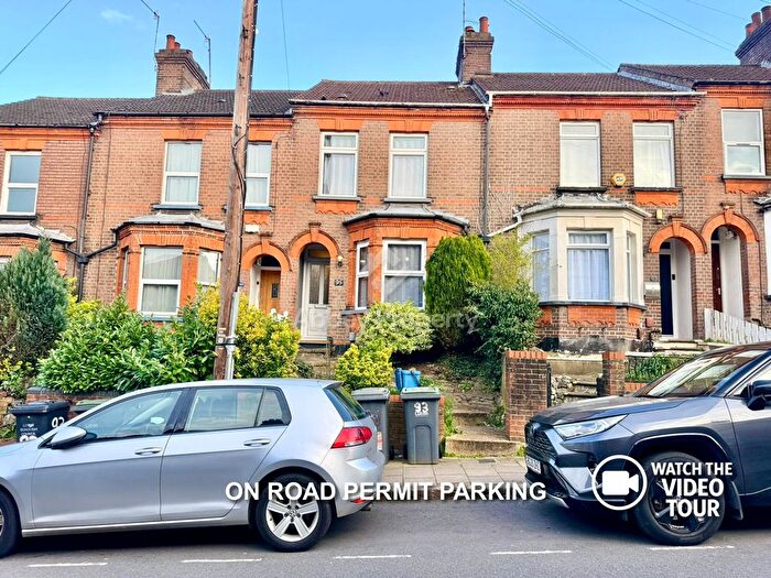 4 Bedroom Terraced House To Rent In Ashton Road, Luton, LU1