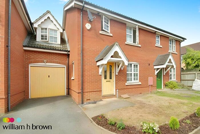 3 Bedroom Semi Detached House To Rent In Blackbird Way, Stowmarket, IP14