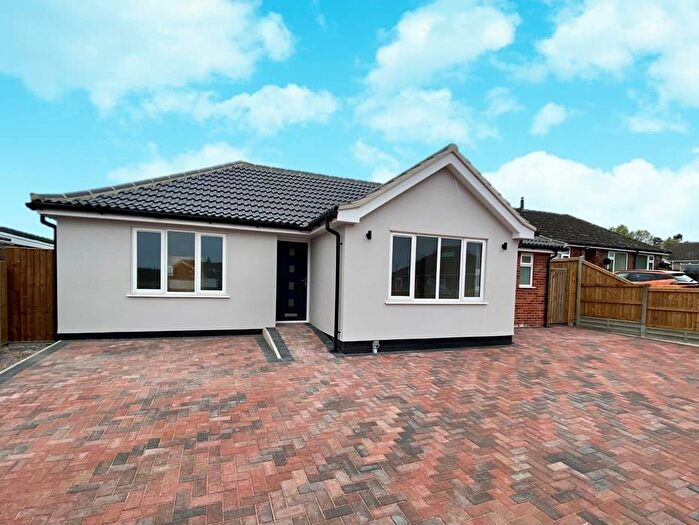4 Bedroom Detached Bungalow To Rent In Hillside, Brandon, IP27