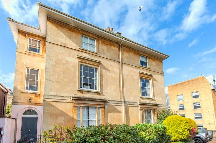 2 Bedroom Flat To Rent In Belgrave House, Pembroke Grove, Clifton, Bristol, BS8