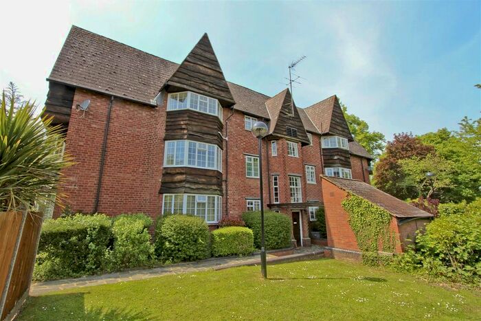 1 Bedroom Flat To Rent In Heath House, Milton Road, Ickenham, Middlesex, UB10