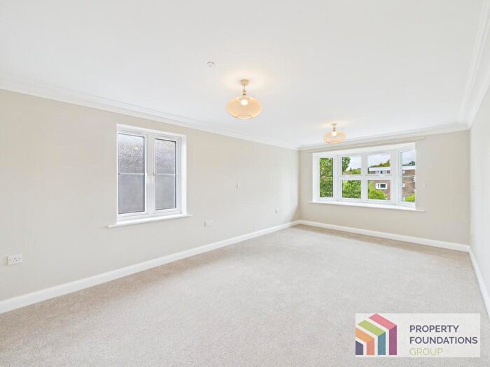 2 Bedroom Flat To Rent In Armfield House, Winn Road, Southampton, City Of Southampton, SO17