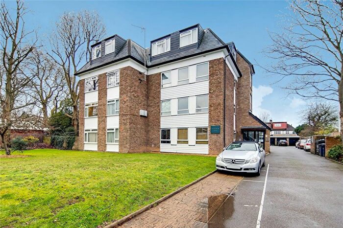 1 Bedroom Flat To Rent In Whitton Road, Twickenham, TW1