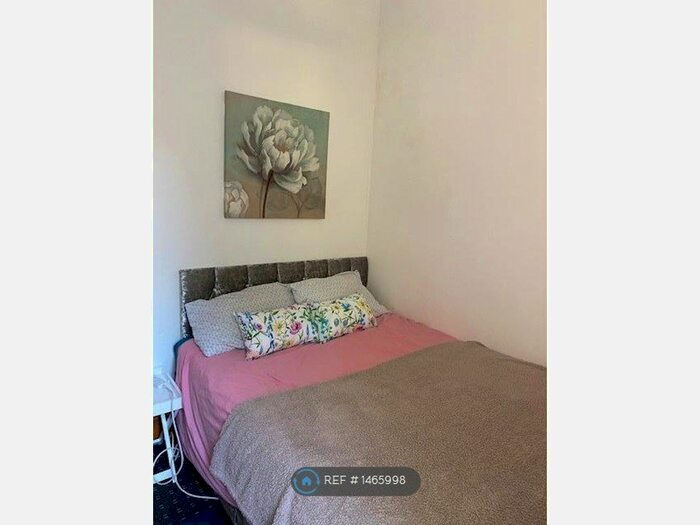 2 Bedroom Terraced House To Rent In Fenton Road, Huddersfield, HD1