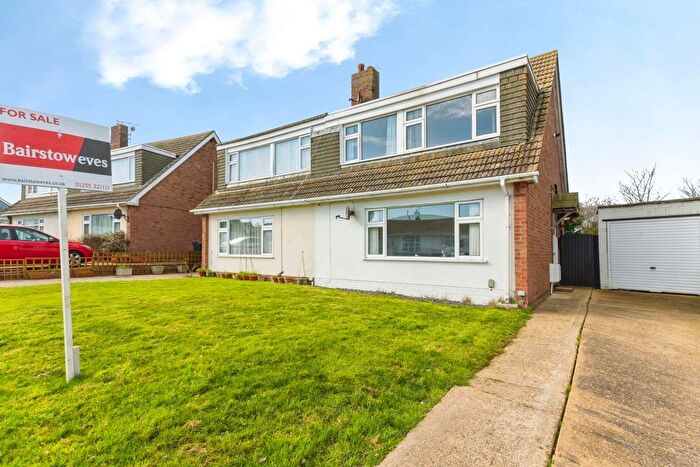 3 Bedroom Semi-Detached House For Sale In Pickers Way, Holland-On-Sea, Clacton-On-Sea, Essex, CO15