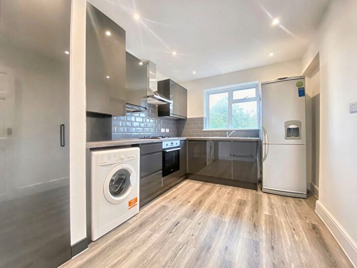 2 Bedroom Flat To Rent In Hughenden Court, High Street, Uxbridge, Greater London, UB8