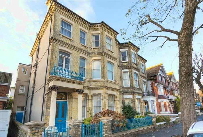 Apartment To Rent In Norton Road, Hove, East Sussex, BN3