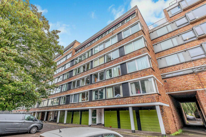 1 Bedroom Apartment To Rent In High Kingsdown, Bristol, BS2