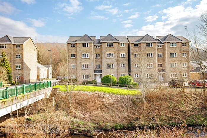 2 Bedroom Apartment For Sale In Three Counties Road, Mossley, OL5