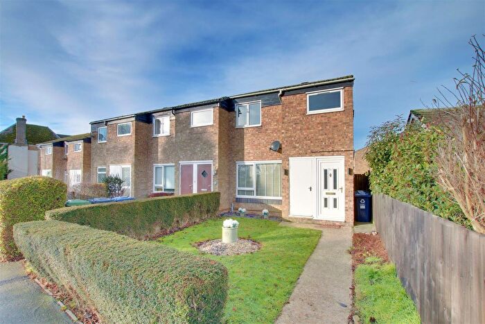 3 Bedroom End Of Terrace House For Sale In High Street, Needingworth, PE27