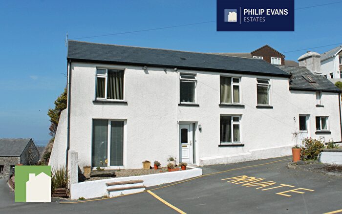 1 Bedroom End Of Terrace House To Rent In Borth, SY24