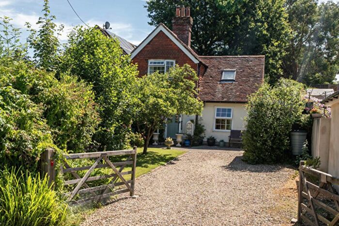 2 Bedroom Semi-Detached House For Sale In Taylors Field, Midhurst, GU29