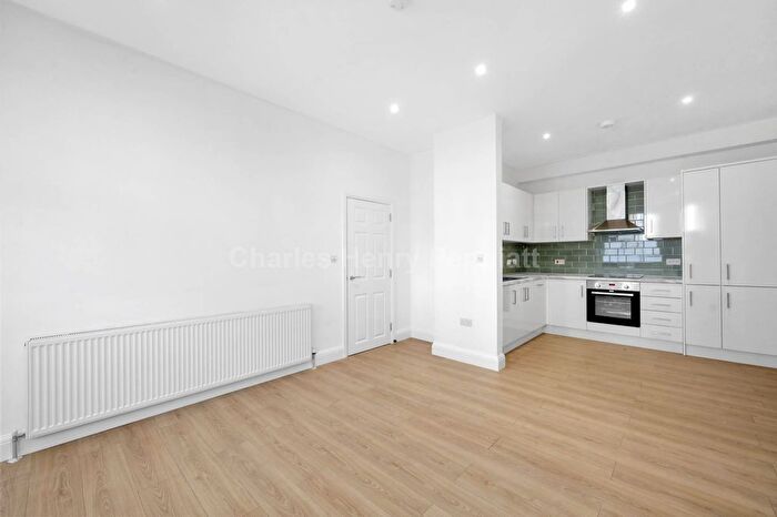 2 Bedroom Flat To Rent In Adamson Road, Belsize Park, NW3