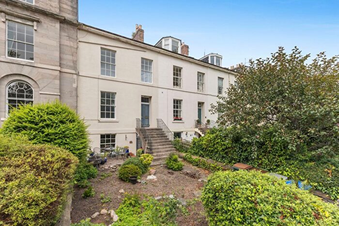 6 Bedroom Terraced House For Sale In Marshall Place, Perth, PH2