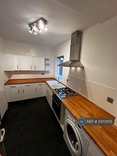 1 Bedroom Flat To Rent In Glenwood House, Barnet, EN5