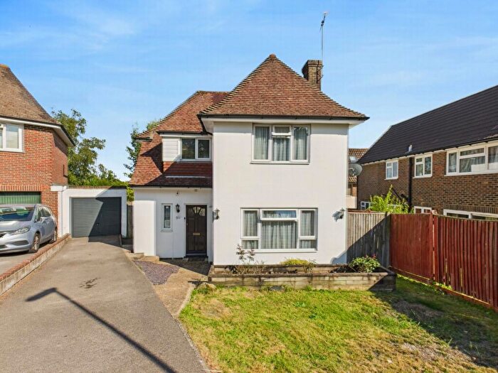 3 Bedroom House For Sale In Harlands Road, Haywards Heath, RH16