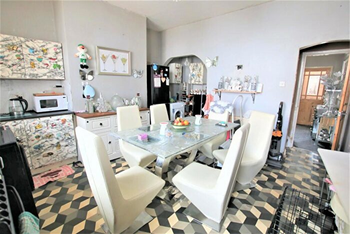 3 Bedroom Terraced House For Sale In Edleston Street, Accrington, BB5