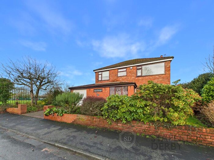 4 Bedroom Detached House For Sale In Mooreway, Rainhill, Prescot, L35