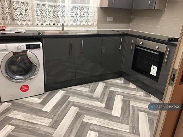 1 Bedroom Flat To Rent In Bossiney Place Fishermead, Milton Keynes, MK6